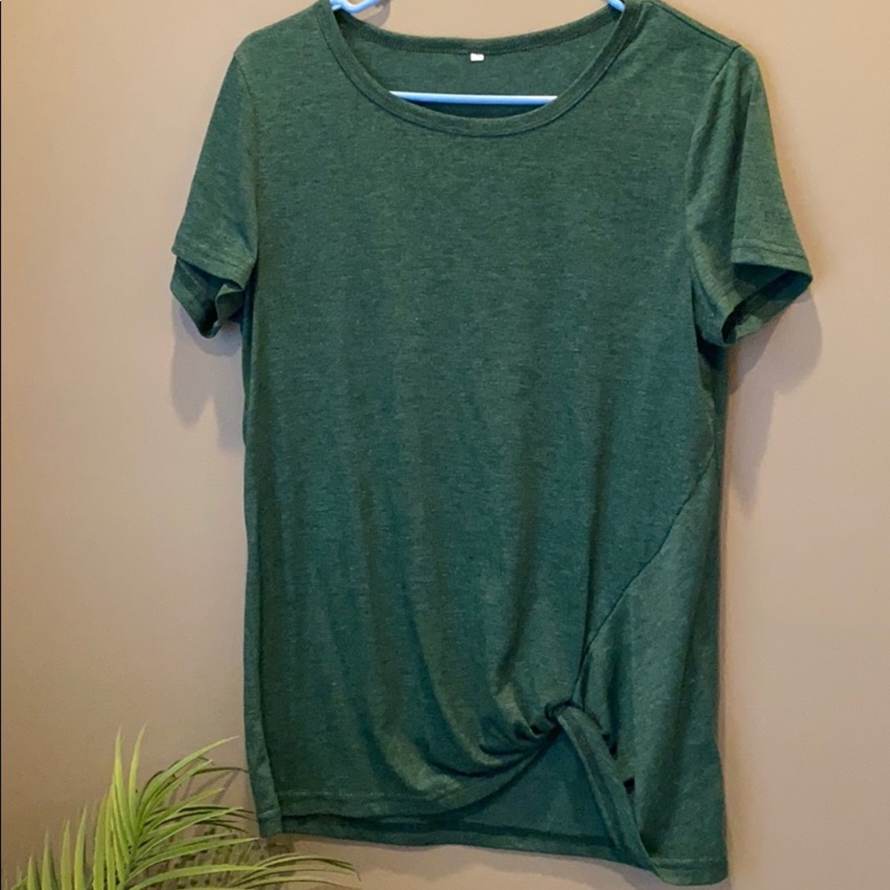 Knot tie short sleeve shirt